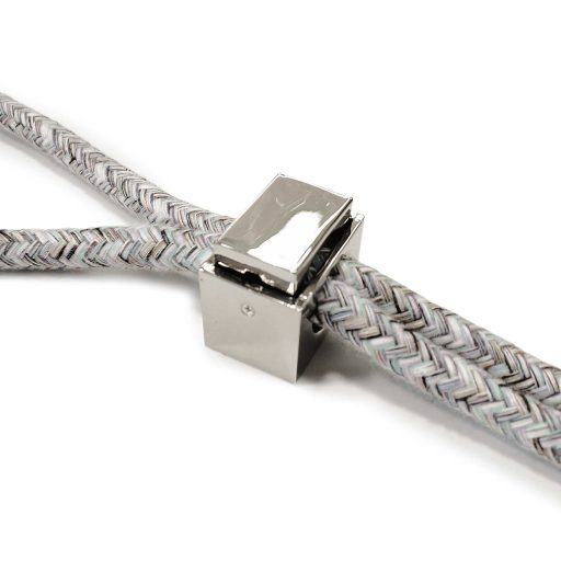 Rugós zsinórhúzó kocka, 2x8 mm-es zsinórhoz, nikkel