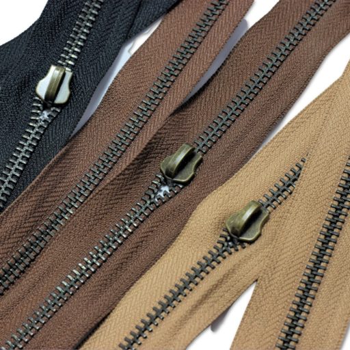 Standard YKK cipzár, bézs, antik, T5
