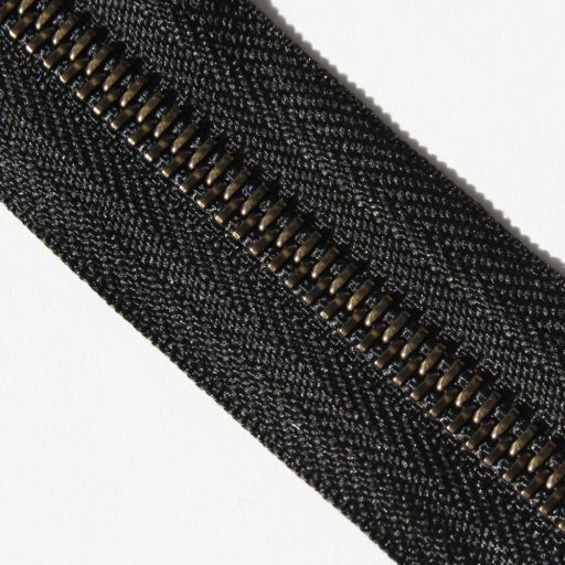 Standard YKK cipzár, fekete, antik, T5